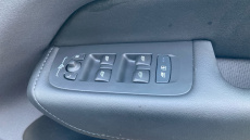 Volvo XC60 2.0 T6 [350] RC PHEV Plus Dark 5dr AWD Geartronic Estate